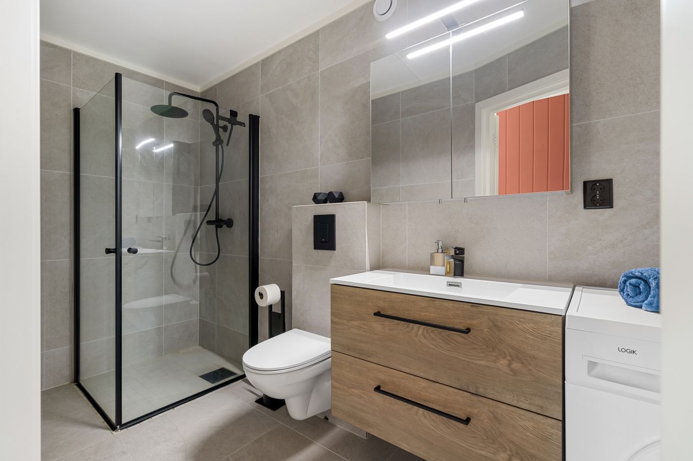 Kompakt banyo · Derince
